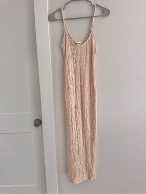 H&M Women’s Cream Textured Slip Dress - Sleeveless MIDI size Small